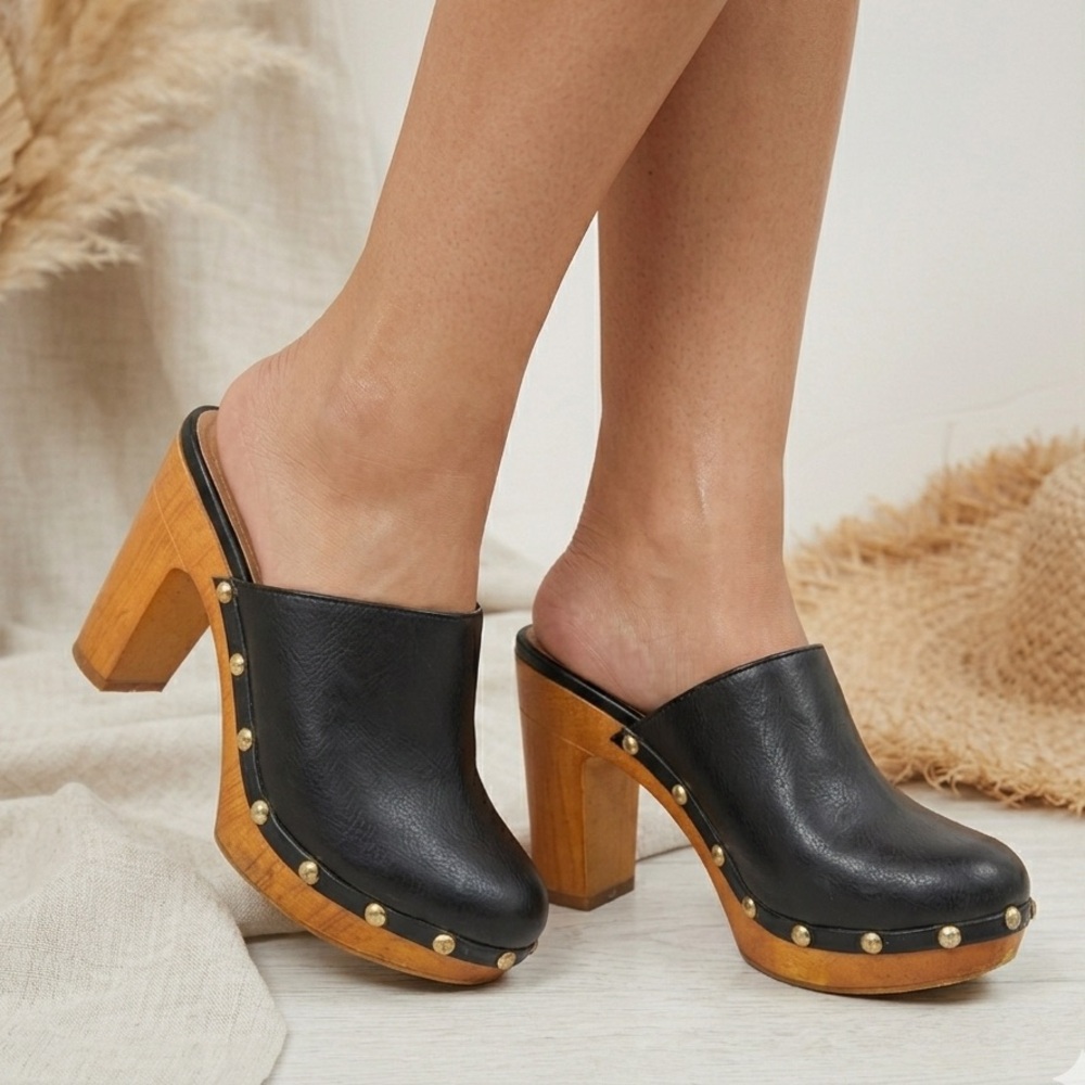 Faux Leather High-Heeled Clogs - Black with Wooden Platform - Size 7.5
